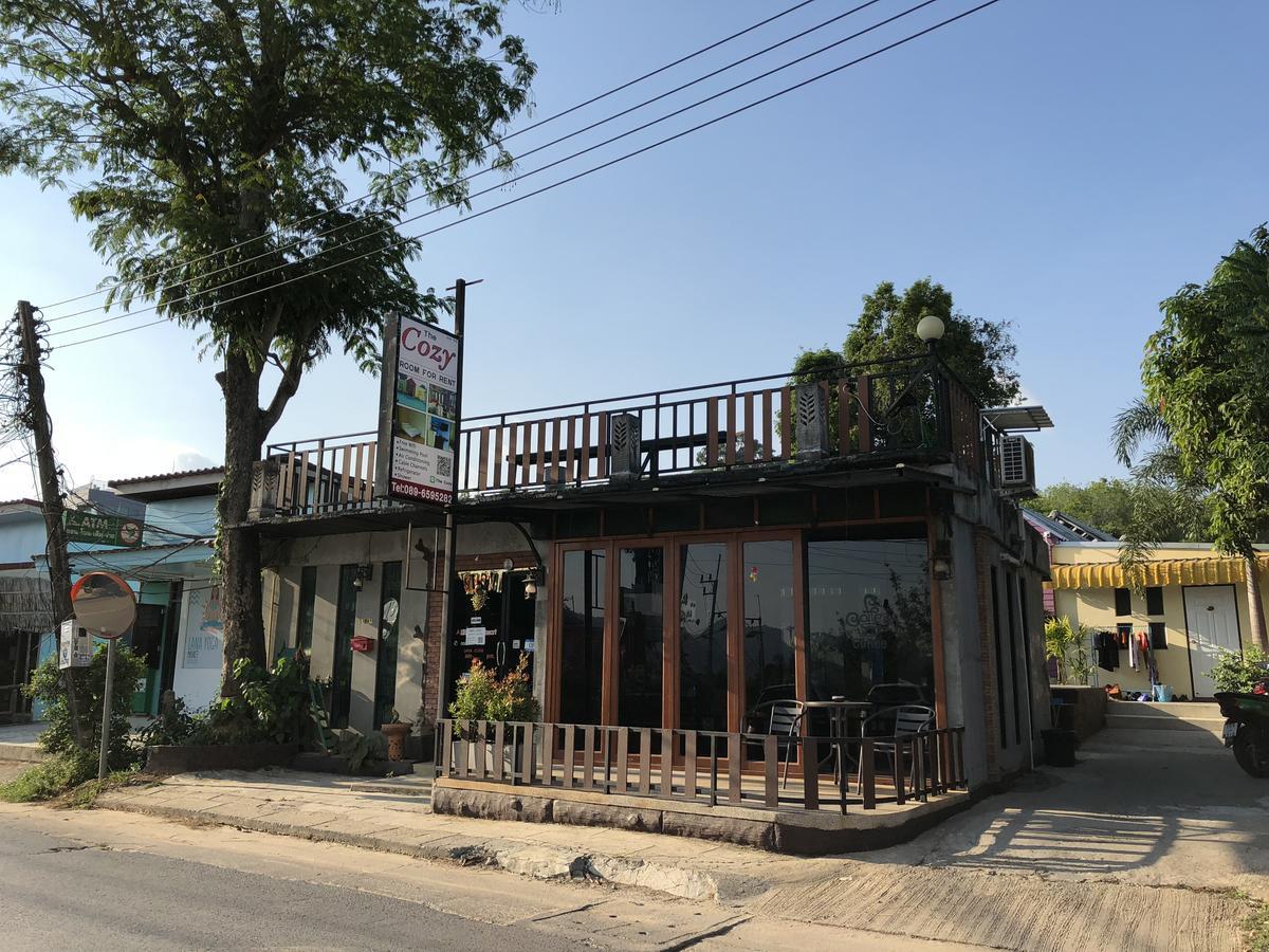 The Cozy Hotel Chalong Bagian luar foto